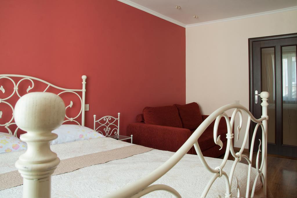 Apartment Roksolana 2 Лвив Екстериор снимка