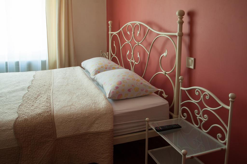 Apartment Roksolana 2 Лвив Екстериор снимка